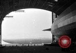 Immagine di LZ-127 Graf Zeppelin Lakehurst New Jersey USA, 1928, secondo 31 filmato di repertorio 65675052191