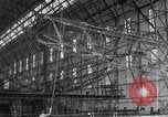 Image LZ-129 Hindenburg Friedrichshafen Allemagne, 1931, de la seconde 20 séquences d'archives historiques vidéo 65675052195