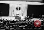 Standbild John F Kennedy fordert Gebet Washington DC USA, 1962, aus Sekunde 11 historischem Filmmaterial Videoclip 65675052196
