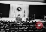 Standbild John F Kennedy fordert Gebet Washington DC USA, 1962, aus Sekunde 12 historischem Filmmaterial Videoclip 65675052196