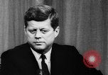 Standbild John F Kennedy fordert Gebet Washington DC USA, 1962, aus Sekunde 25 historischem Filmmaterial Videoclip 65675052196