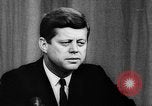Standbild John F Kennedy fordert Gebet Washington DC USA, 1962, aus Sekunde 44 historischem Filmmaterial Videoclip 65675052196
