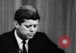 Standbild John F Kennedy fordert Gebet Washington DC USA, 1962, aus Sekunde 48 historischem Filmmaterial Videoclip 65675052196