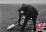 Immagine di Esplosioni nel fiume Southport Inghilterra, 1929, secondo 10 filmato di repertorio 65675052208