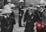 Standbild König Edward VIII übergibt Thron London England Vereinigtes Königreich, 1936, aus Sekunde 8 historischem Filmmaterial Videoclip 65675052222