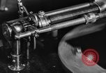 Standbild Plattenspieler Kabel Foto system United States USA, 1936, aus Sekunde 17 historischem Filmmaterial Videoclip 65675052224