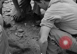 Standbild 10 Luft Dschungel Rescue Loslösung Birma, 1944, aus Sekunde 46 historischem Filmmaterial Videoclip 65675052231