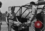 Standbild 10 Luft Dschungel Rescue Loslösung Birma, 1944, aus Sekunde 57 historischem Filmmaterial Videoclip 65675052231