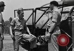 Standbild 10 Luft Dschungel Rescue Loslösung Birma, 1944, aus Sekunde 59 historischem Filmmaterial Videoclip 65675052231