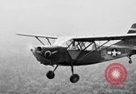 Standbild Stinson L-5 Sentinal Flugzeuge Birma, 1944, aus Sekunde 61 historischem Filmmaterial Videoclip 65675052235