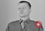Standbild USA Offiziere Montgomery Alabama USA, 1947, aus Sekunde 18 historischem Filmmaterial Videoclip 65675052260