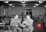 Standbild USA Offiziere Montgomery Alabama USA, 1947, aus Sekunde 25 historischem Filmmaterial Videoclip 65675052260