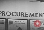 Standbild Procurement officers Dayton Ohio USA, 1947, aus Sekunde 32 historischem Filmmaterial Videoclip 65675052261
