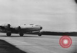 Standbild Procurement officers Dayton Ohio USA, 1947, aus Sekunde 61 historischem Filmmaterial Videoclip 65675052261
