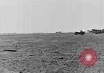 Image US Army Piper Cub L-4 et L-5 de liaison avions Stinson Italie, 1944, de la seconde 56 séquences d'archives historiques vidéo 65675052265