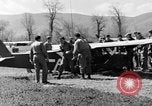 Image Piper Cub avion Italie, 1944, de la seconde 23 séquences d'archives historiques vidéo 65675052266