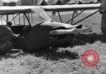 Image Piper Cub avion Italie, 1944, de la seconde 40 séquences d'archives historiques vidéo 65675052266