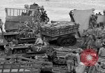 Standbild USA Soldaten Kiska Aleutian Islands Alaska USA, 1943, aus Sekunde 24 historischem Filmmaterial Videoclip 65675052274