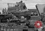 Standbild USA Soldaten Kiska Aleutian Islands Alaska USA, 1943, aus Sekunde 28 historischem Filmmaterial Videoclip 65675052274