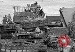 Standbild USA Soldaten Kiska Aleutian Islands Alaska USA, 1943, aus Sekunde 29 historischem Filmmaterial Videoclip 65675052274