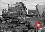 Standbild USA Soldaten Kiska Aleutian Islands Alaska USA, 1943, aus Sekunde 34 historischem Filmmaterial Videoclip 65675052274