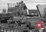 Standbild USA Soldaten Kiska Aleutian Islands Alaska USA, 1943, aus Sekunde 39 historischem Filmmaterial Videoclip 65675052274