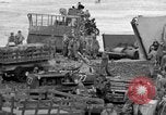 Standbild USA Soldaten Kiska Aleutian Islands Alaska USA, 1943, aus Sekunde 46 historischem Filmmaterial Videoclip 65675052274