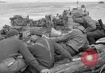 Standbild USA Soldaten Kiska Aleutian Islands Alaska USA, 1943, aus Sekunde 48 historischem Filmmaterial Videoclip 65675052274