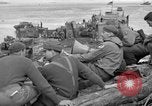 Standbild USA Soldaten Kiska Aleutian Islands Alaska USA, 1943, aus Sekunde 52 historischem Filmmaterial Videoclip 65675052274
