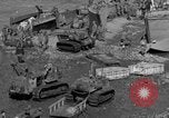 Standbild Caterpillar Tractor Kiska Aleutian Islands Alaska USA, 1943, aus Sekunde 26 historischem Filmmaterial Videoclip 65675052275