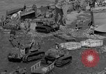 Standbild Caterpillar Tractor Kiska Aleutian Islands Alaska USA, 1943, aus Sekunde 27 historischem Filmmaterial Videoclip 65675052275