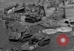 Standbild Caterpillar Tractor Kiska Aleutian Islands Alaska USA, 1943, aus Sekunde 29 historischem Filmmaterial Videoclip 65675052275