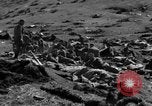 Standbild USA Soldaten Kiska Aleutian Islands Alaska USA, 1943, aus Sekunde 27 historischem Filmmaterial Videoclip 65675052276