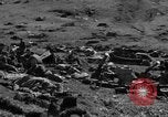 Standbild USA Soldaten Kiska Aleutian Islands Alaska USA, 1943, aus Sekunde 30 historischem Filmmaterial Videoclip 65675052276