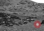 Standbild USA Soldaten Kiska Aleutian Islands Alaska USA, 1943, aus Sekunde 44 historischem Filmmaterial Videoclip 65675052276