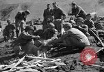 Standbild USA Soldaten Kiska Aleutian Islands Alaska USA, 1943, aus Sekunde 51 historischem Filmmaterial Videoclip 65675052276