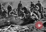 Standbild USA Soldaten Kiska Aleutian Islands Alaska USA, 1943, aus Sekunde 61 historischem Filmmaterial Videoclip 65675052276