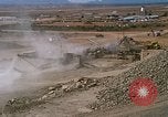 Standbild rock Crusher Phan Rang Vietnam, 1966, aus Sekunde 25 historischem Filmmaterial Videoclip 65675052277