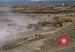 Standbild rock Crusher Phan Rang Vietnam, 1966, aus Sekunde 26 historischem Filmmaterial Videoclip 65675052277