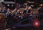 Standbild Segler Tarawa Gilbert Inseln, 1945, aus Sekunde 25 historischem Filmmaterial Videoclip 65675052294