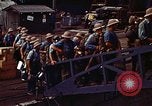 Standbild Segler Tarawa Gilbert Inseln, 1945, aus Sekunde 30 historischem Filmmaterial Videoclip 65675052294