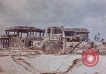 Standbild 4 US-Marine Division in der Schlacht Marshall Inseln, 1944, aus Sekunde 5 historischem Filmmaterial Videoclip 65675052298