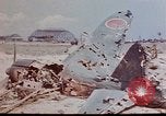 Standbild 4 US-Marine Division in der Schlacht Marshall Inseln, 1944, aus Sekunde 21 historischem Filmmaterial Videoclip 65675052298