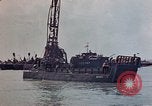 Standbild 4 US-Marine Division in der Schlacht Marshall Inseln, 1944, aus Sekunde 31 historischem Filmmaterial Videoclip 65675052298