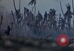 Standbild 4 US-Marine Division in der Schlacht Marshall Inseln, 1944, aus Sekunde 32 historischem Filmmaterial Videoclip 65675052298