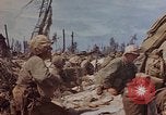Standbild 4 US-Marine Division in der Schlacht Marshall Inseln, 1944, aus Sekunde 46 historischem Filmmaterial Videoclip 65675052298