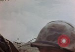 Standbild 4 US-Marine Division in der Schlacht Marshall Inseln, 1944, aus Sekunde 62 historischem Filmmaterial Videoclip 65675052298