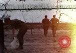 Standbild USA Soldaten Vietnam Bien Hoa Air Base, 1968, aus Sekunde 1 historischem Filmmaterial Videoclip 65675052302