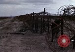 Standbild USA Soldaten Vietnam Bien Hoa Air Base, 1968, aus Sekunde 27 historischem Filmmaterial Videoclip 65675052302