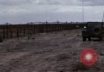 Standbild USA Soldaten Vietnam Bien Hoa Air Base, 1968, aus Sekunde 54 historischem Filmmaterial Videoclip 65675052302